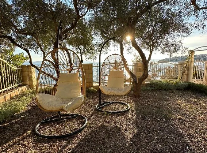 Luxury Seaside With A Classic Mediterranean Olive Garden, A Fully Equipped Professional Kitchen, Pool, Sauna, Padle Boards And Canoe - Miolin House Villa *